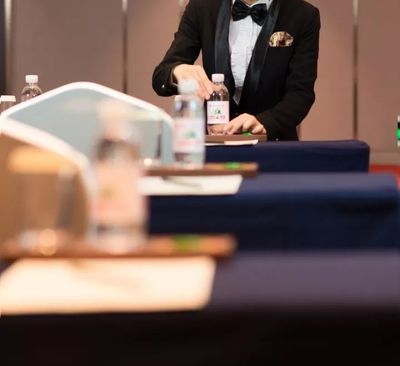 聚焦“年會季” 企業年會籌劃背后的市場脈動與貼心服務升級